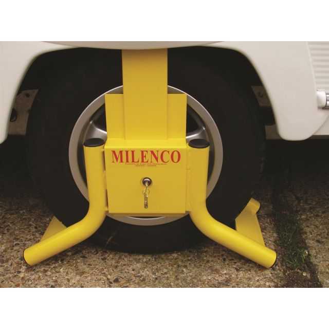 Milenco Mega Wheel Clamp C13