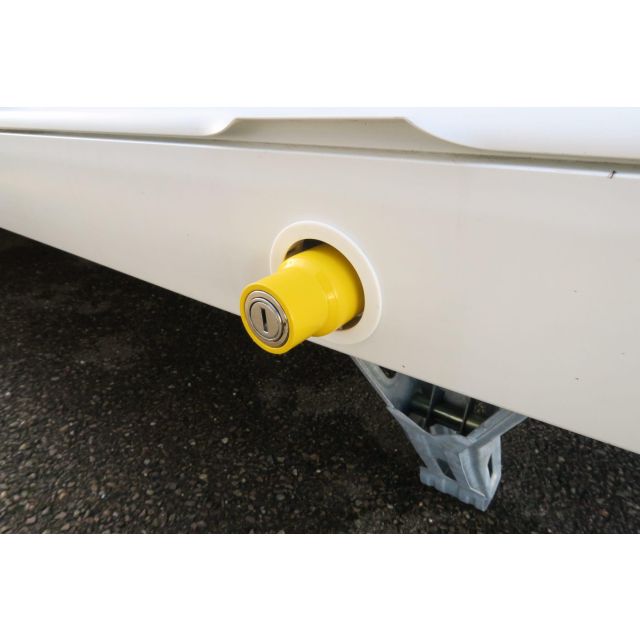 Milenco Caravan Corner Steady Leg Nut Locks Pack of 2